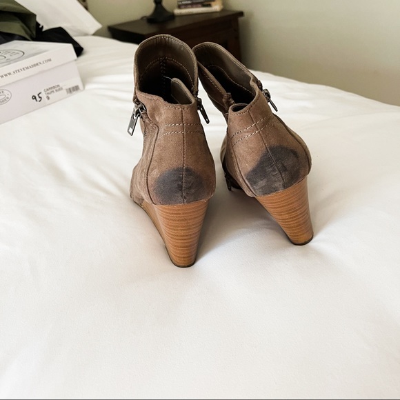 SOLD - Sonoma Wedge Ankle Boots - Picture 4 of 5